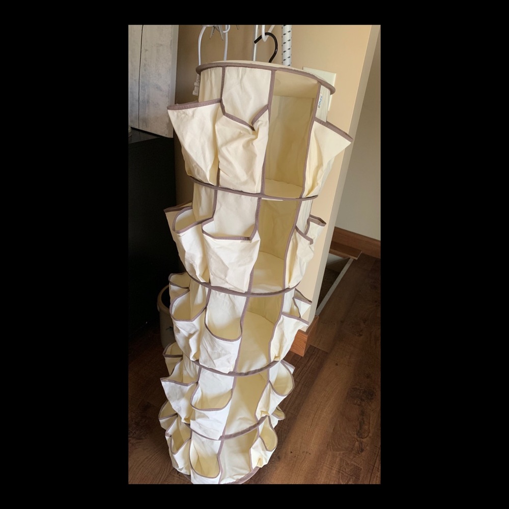 Closet Hanging Shoe Storage with Compartments